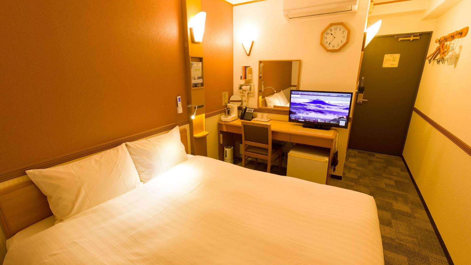 Toyoko Inn Yokohama Sakuragicho חדר תמונה