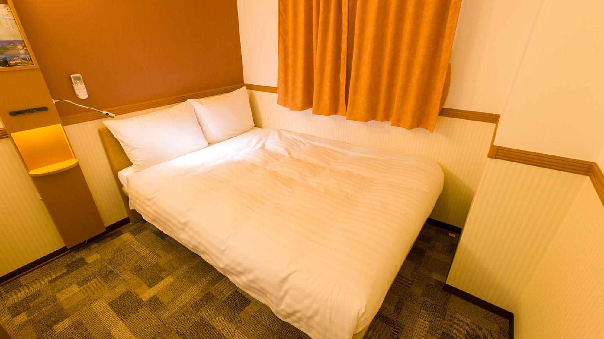 Toyoko Inn Yokohama Sakuragicho חדר תמונה