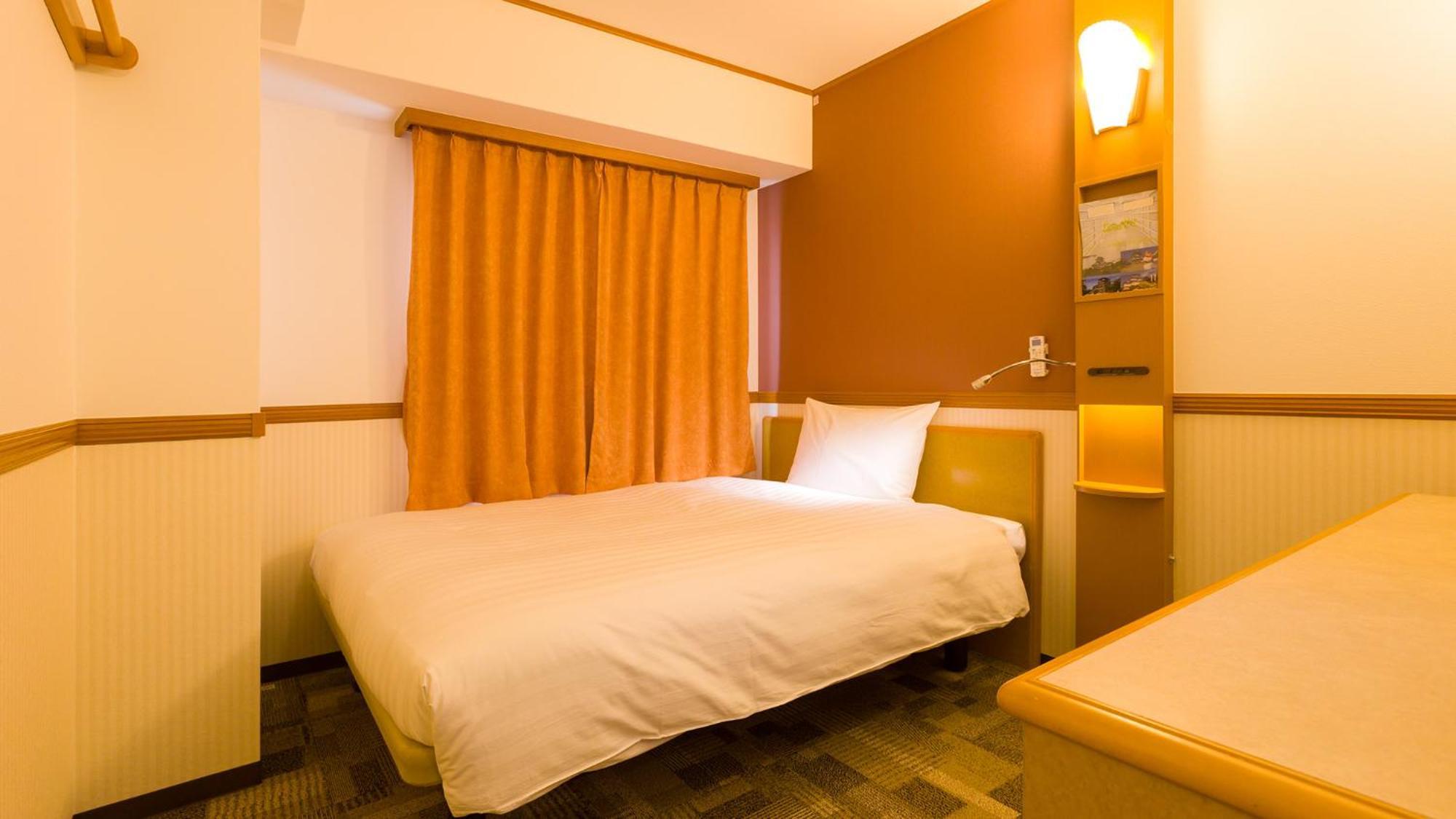 Toyoko Inn Yokohama Sakuragicho חדר תמונה
