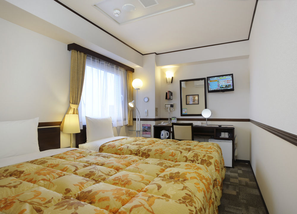 Toyoko Inn Yokohama Sakuragicho מראה חיצוני תמונה